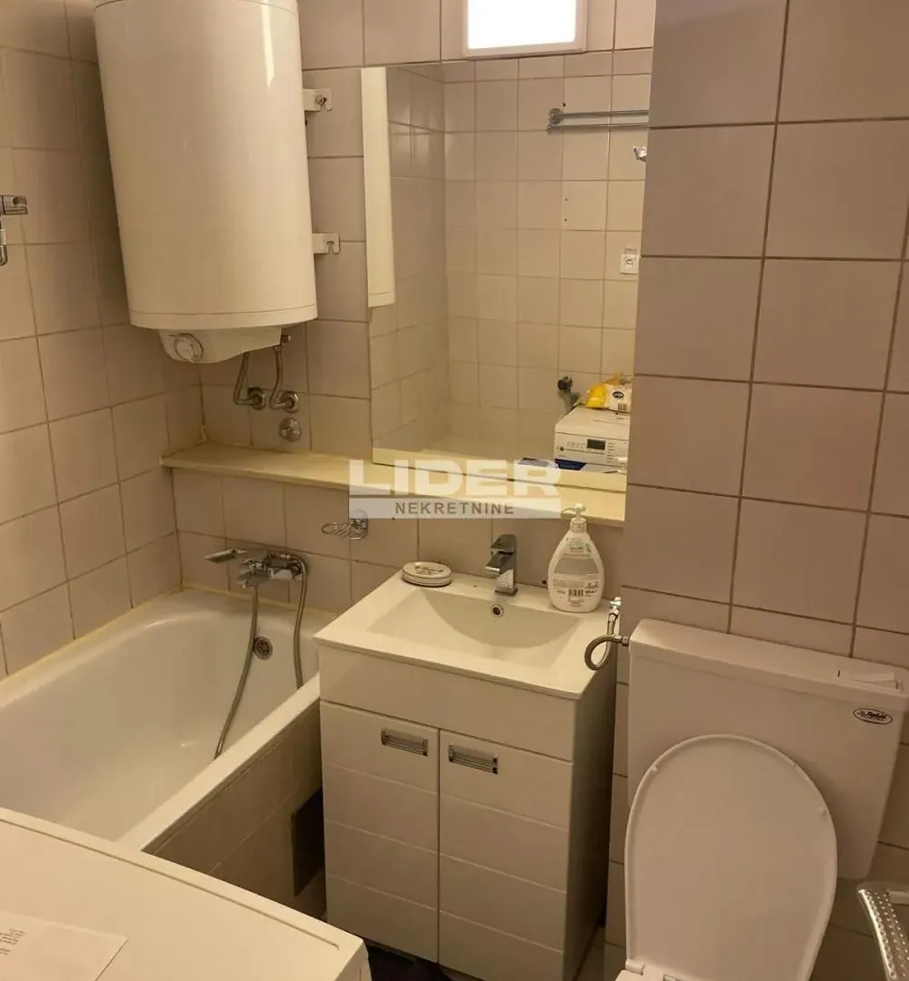 Rent, two bedroom apartment, 62m², Novi Beograd Sve Podlokacije, Beograd