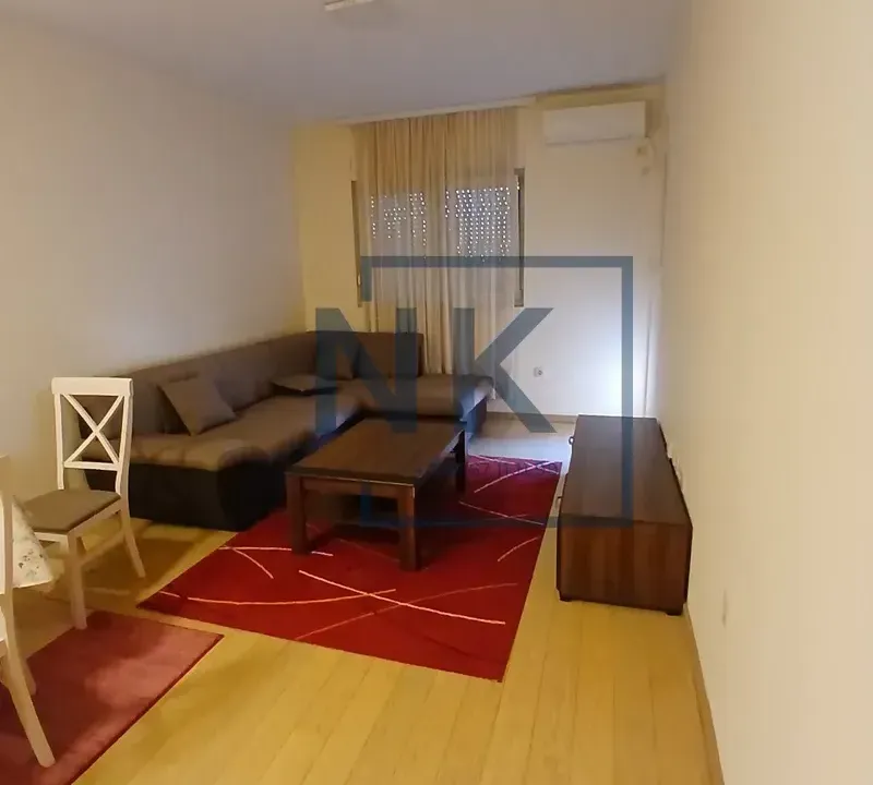 Izdavanje, jednosoban stan, 46m², City Kvart, Podgorica