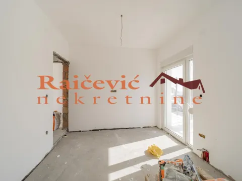 Sale, three bedroom apartment, 95m², Grocka, Beograd - image 8