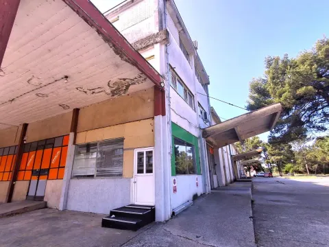 Rent, office space, 1500m², Tuški Put, Podgorica - image 4