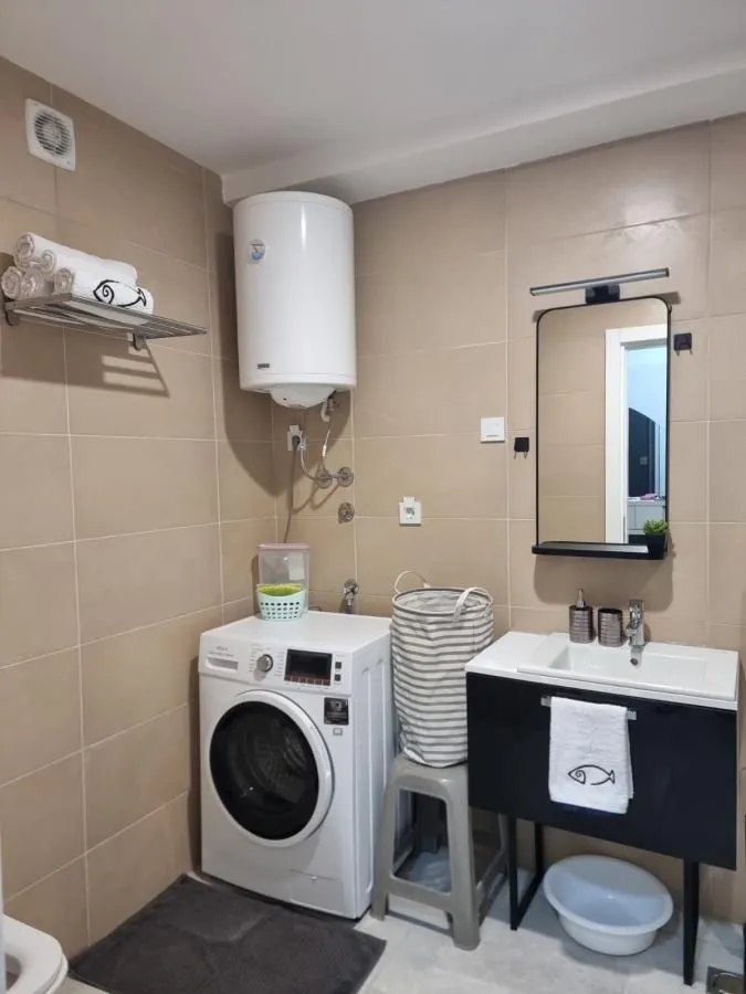 Rent, one bedroom apartment, 46m², Centar, Tivat