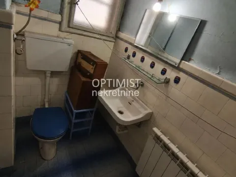 Prodaja, trosoban stan, 77m², Stari Grad, Beograd - image 16