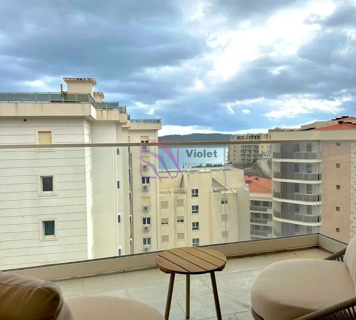 Sale, two bedroom apartment, 74m², Bečići, Budva