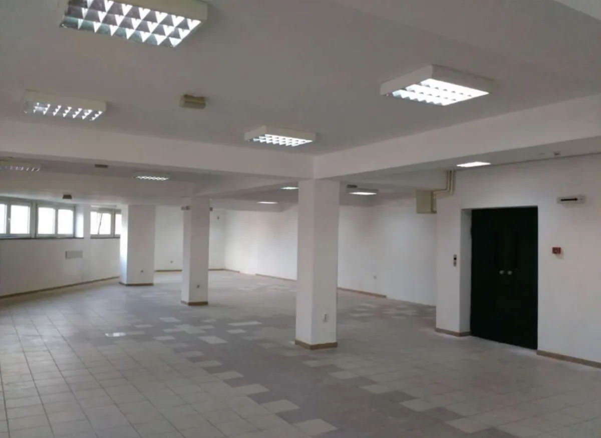 Rent, office space, 237m², Zemun Centar, Zemun Sve Podlokacije