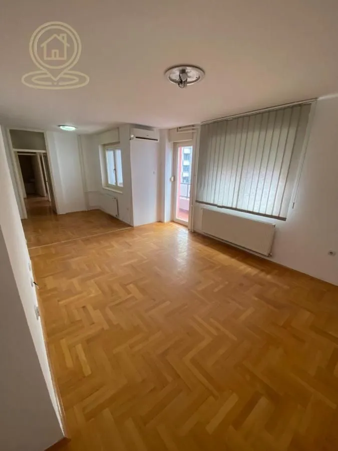 Izdavanje, trosoban stan, 73m², Medijana, Niš