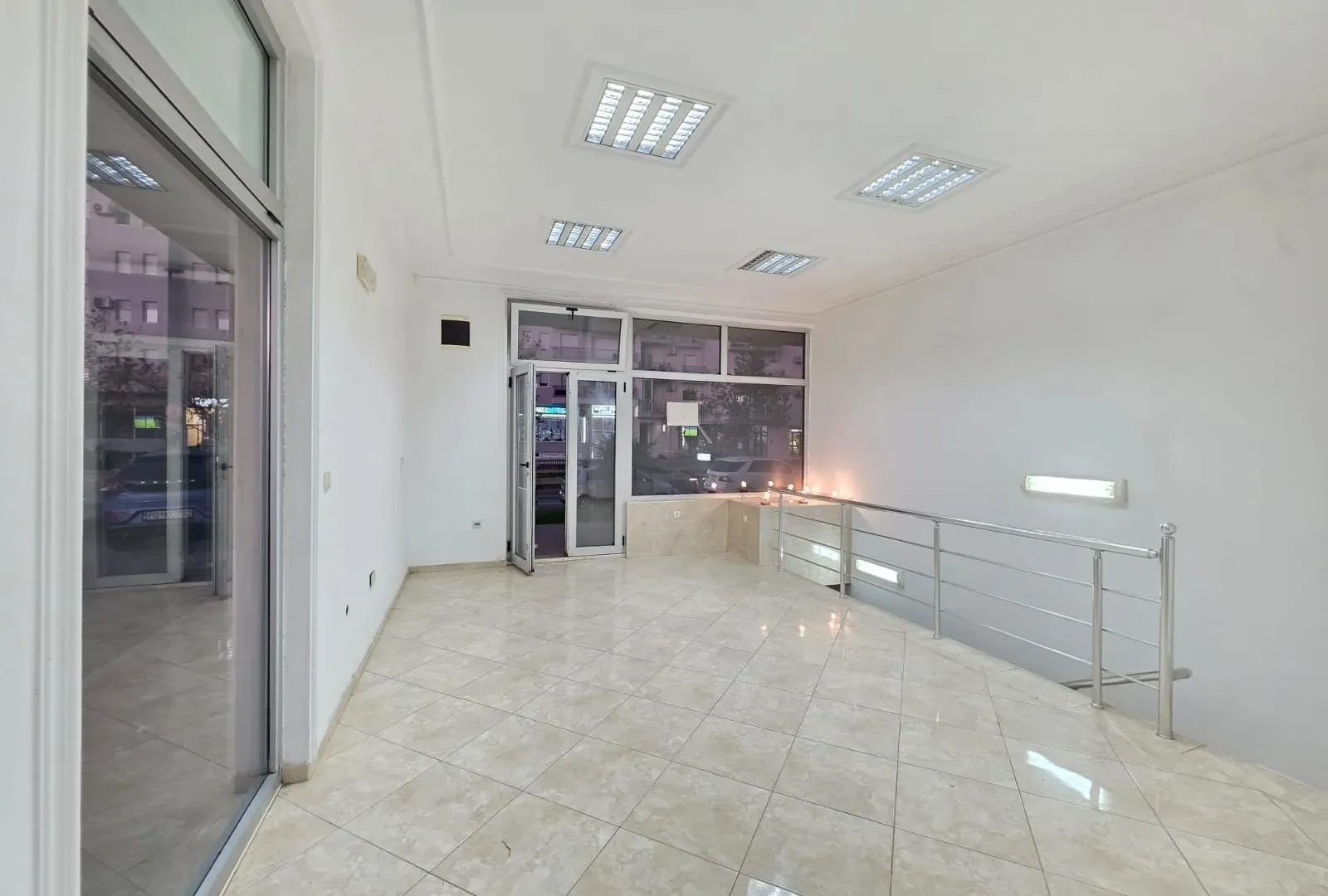 Sale, office space, 82m², Podgorica, Crna Gora