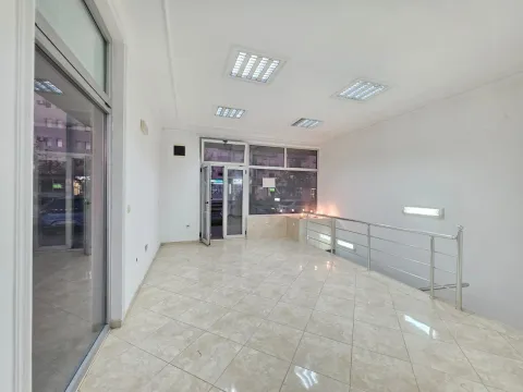 Prodaja, poslovni prostor, 82m², Podgorica, Crna Gora - image 24