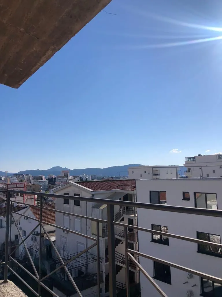 Prodaja, kuća, 365m², Šušanj, Bar