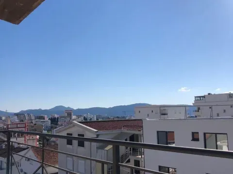 Prodaja, kuća, 365m², Šušanj, Bar - image 4