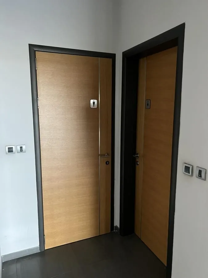 Rent, office space, 300m², Zemun Sve Podlokacije, Beograd