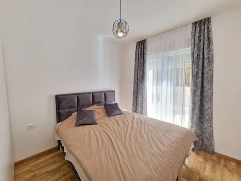 Sale, one bedroom apartment, 39m², Bečići, Budva - image 7