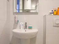 Izdavanje, jednosoban stan, 45m², City Kej, Podgorica - image 7