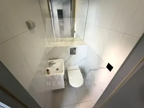 Rent, office space, 122m², Preko Morače, Podgorica - image 14