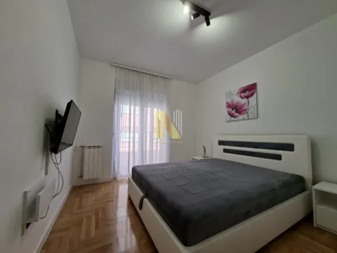 Izdavanje, dvosoban stan, 49m², Centar, Novi Sad - image 8