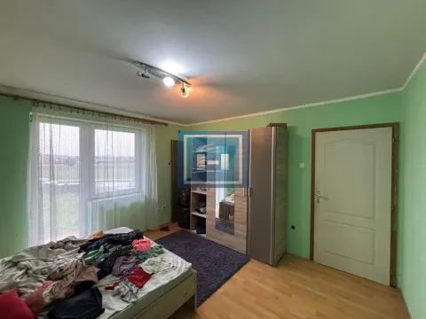 Prodaja, kuća, 194m², Ribare, Jagodina - image 64