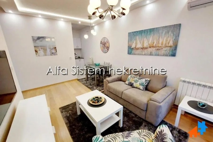 Izdavanje, stan, 35m², Voždovac Sve Podlokacije, Beograd
