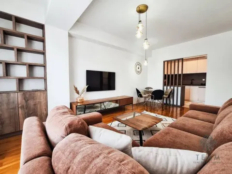 Izdavanje, dvosoban stan, 78m2, City Kvart, Podgorica Izdavanje, dvosoban stan, 78m2, City Kvart, Podgorica