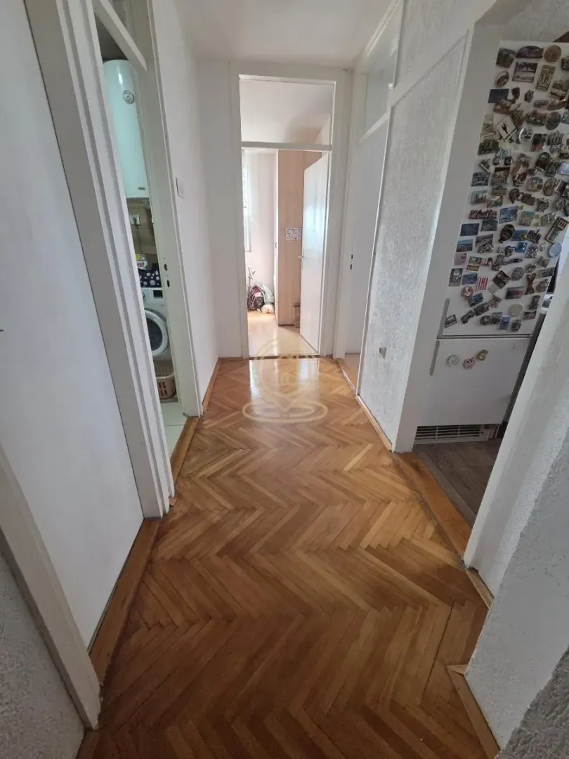 Sale, three bedroom apartment, 75m², Medijana, Niš