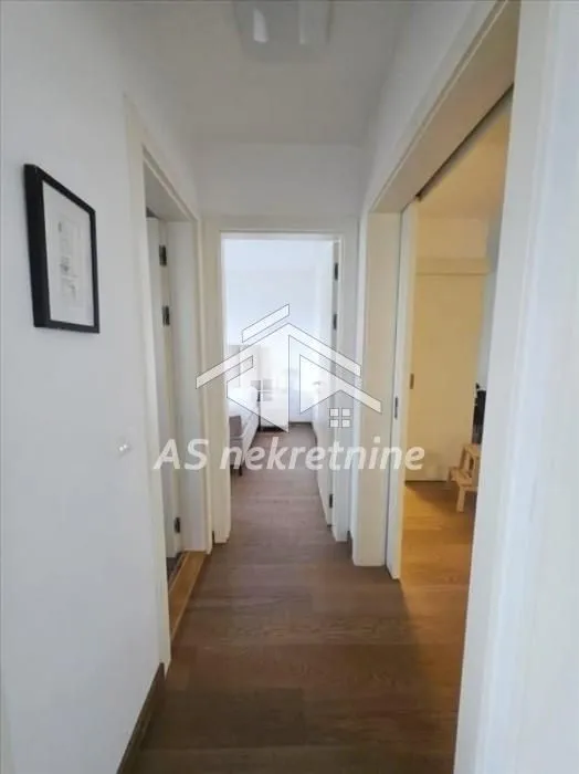 Rent, four bedroom apartment, 80m², Tašmajdan, Palilula Sve Podlokacije