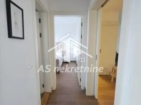 Izdavanje, četvorosoban stan, 80m², Tašmajdan, Palilula Sve Podlokacije - image 12