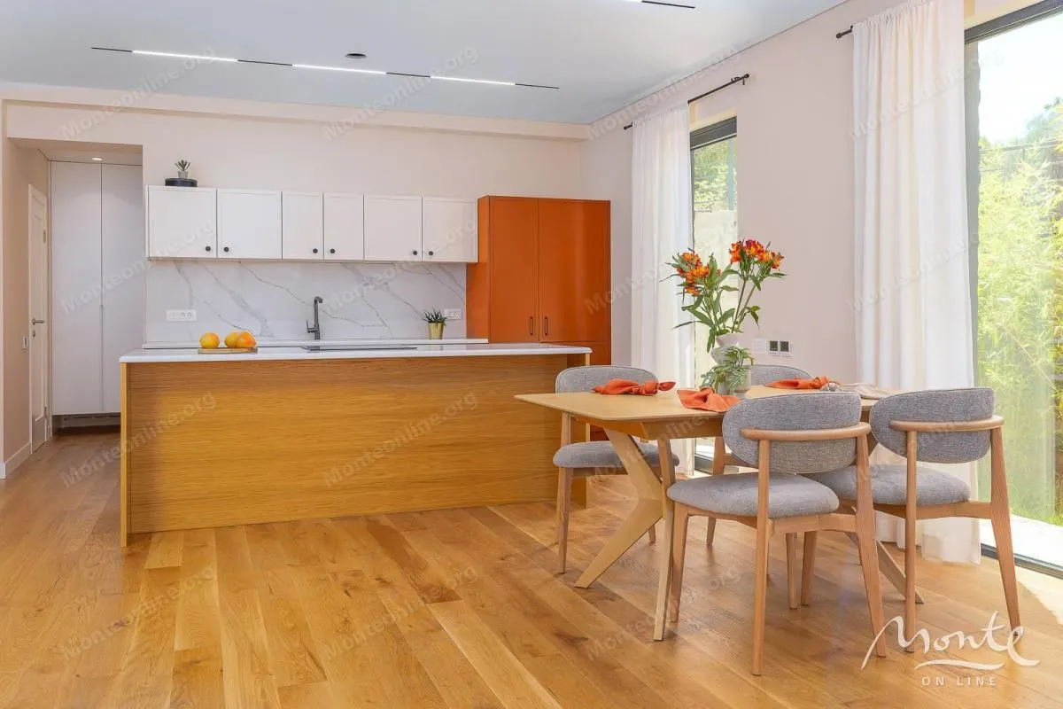Sale, house, 129m², Kavač, Kotor