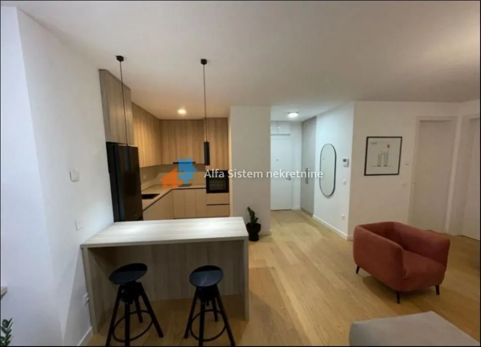 Rent, two bedroom apartment, 60m², Stari Grad, Beograd