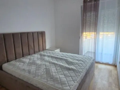 Izdavanje, jednosoban stan, 45m², Pobrežje, Podgorica - image 5