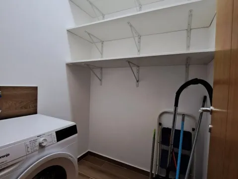 Rent, one bedroom apartment, 42m², Blok 6, Podgorica - image 6