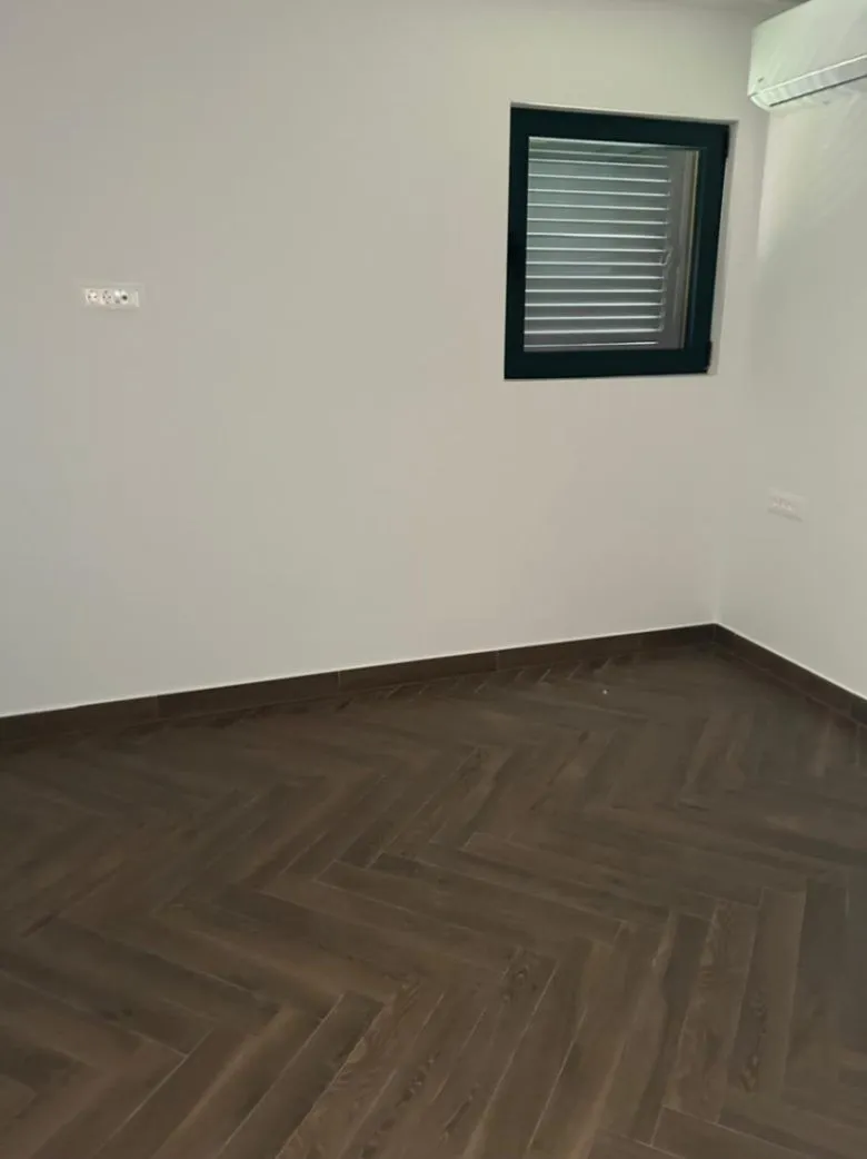 Prodaja, trosoban stan, 96m², Đuraševići, Tivat