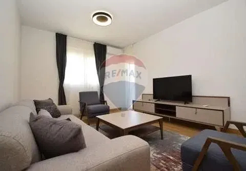 Izdavanje, dvosoban stan, 70m², City Kvart, Podgorica - image 10