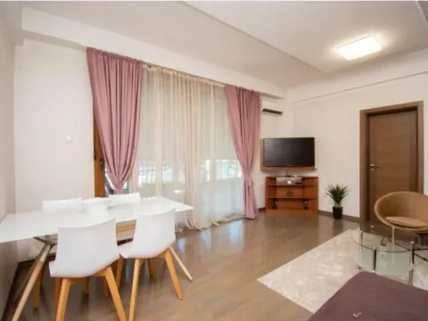 Rent, one bedroom apartment, 57m², Preko Morače, Podgorica - image 2