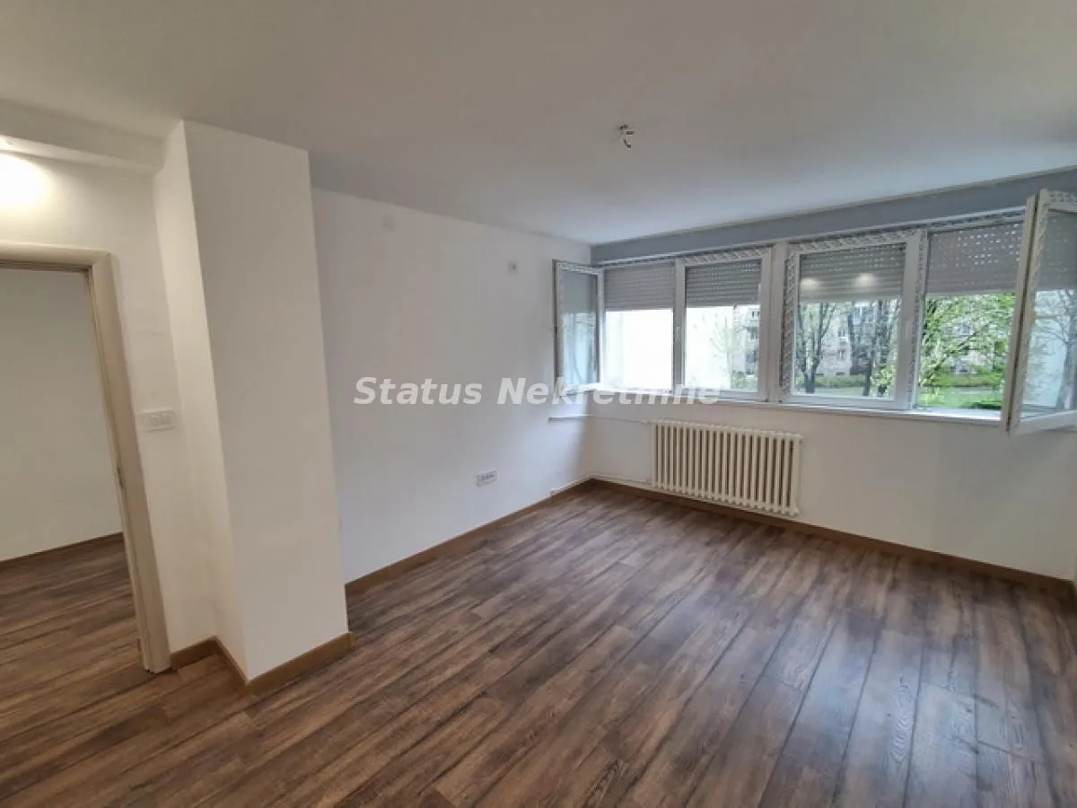 Prodaja, dvosoban stan, 58m², Detelinara, Novi Sad Sve Podlokacije