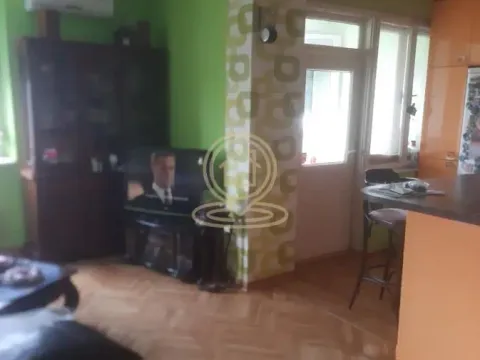 Prodaja, trosoban stan, 80m², Centar, Pančevo - image 2