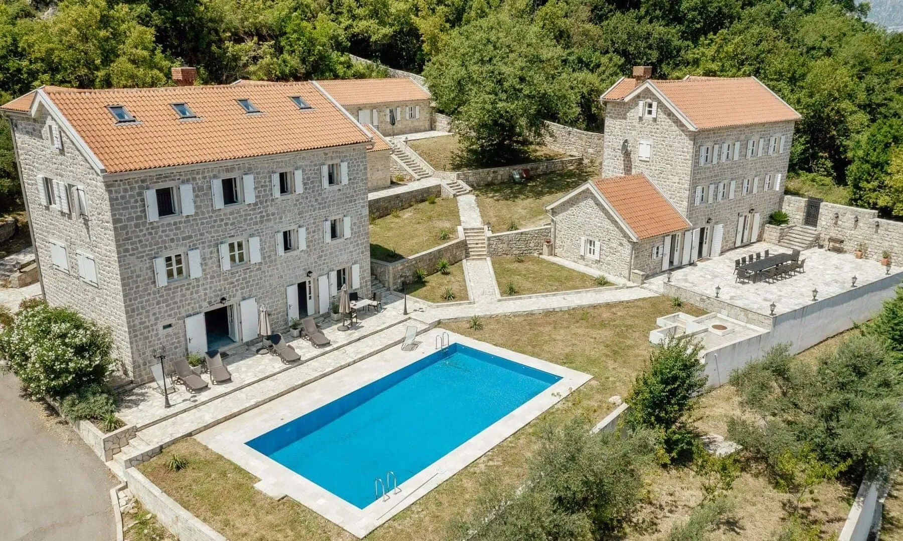 Sale, house, 800m², Prčanj, Kotor