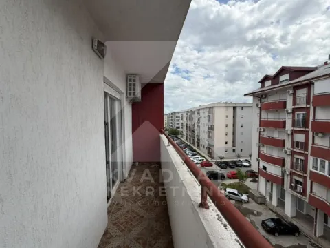 Rent, one bedroom apartment, 40m², Zabjelo, Podgorica - image 11