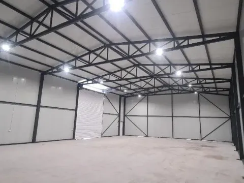 Rent, office space, 450m², Radanovići, Kotor - image 1