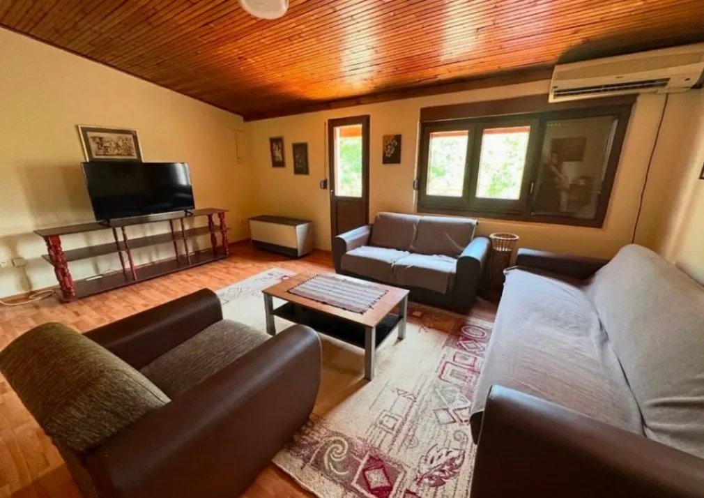 Izdavanje, trosoban stan, 90m², Zabjelo, Podgorica