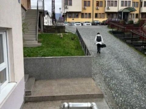 Rent, office space, 22m², Centar, Bijelo Polje - image 2