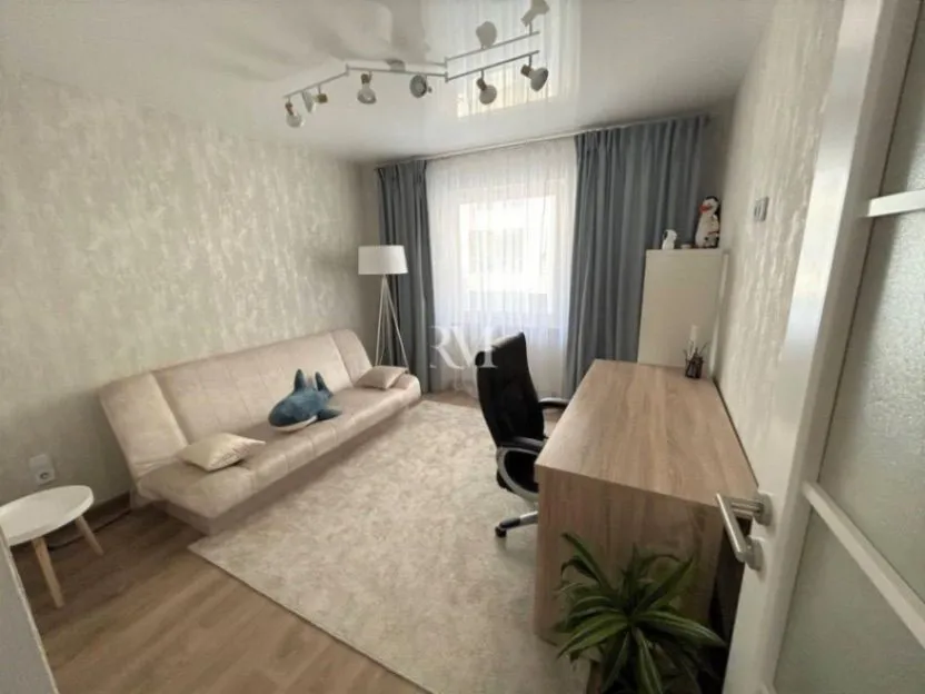 Prodaja, dvosoban stan, 61m², Centar, Tivat