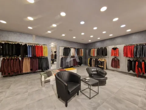 Prodaja, poslovni prostor, 800m², Jaz, Budva - image 20