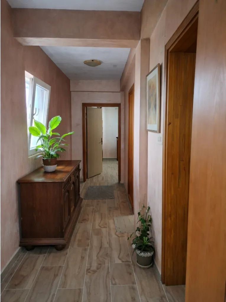 Sale, house, 72m², Radanovići, Kotor