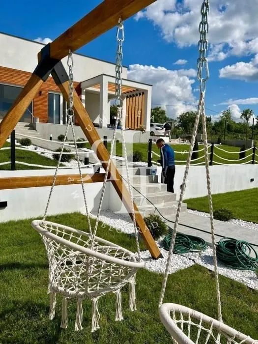 Sale, house, 147m², Baćevac, Barajevo