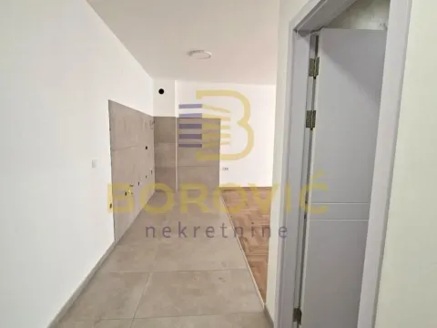Rent, three bedroom apartment, 77m², Olimp, Zvezdara Sve Podlokacije - image 3