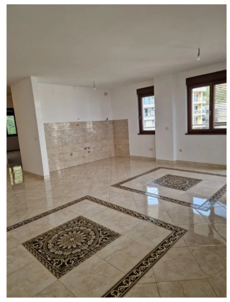 Sale, one bedroom apartment, 58m², Bečići, Budva