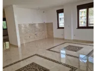 Sale, one bedroom apartment, 58m², Bečići, Budva - image 10