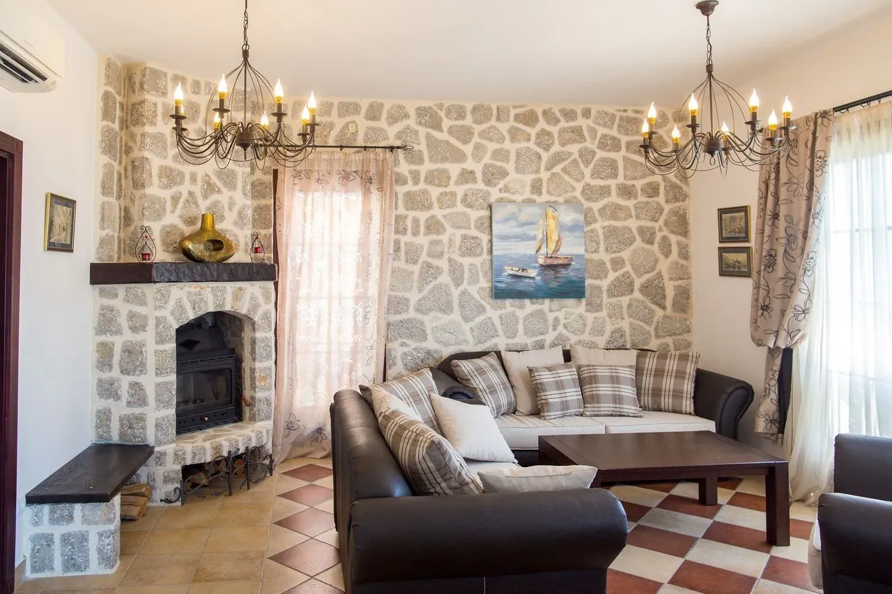 Sale, house, 235m², Kostanjica, Kotor