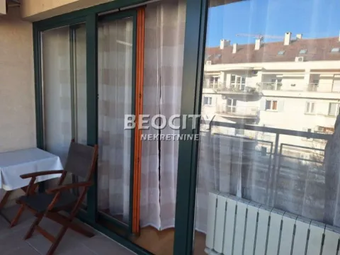Izdavanje, dvosoban stan, 58m², Centar, Novi Sad - image 13