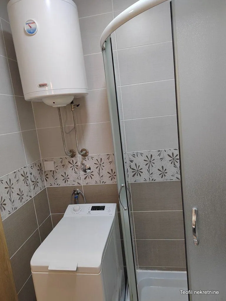 Sale, one bedroom apartment, 37m², Vojvode Vlahovica, Beograd