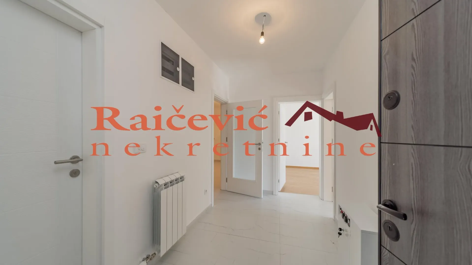 Prodaja, trosoban stan, 95m², Grocka, Beograd