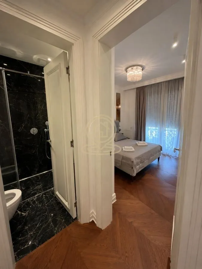 Rent, four bedroom apartment, 125m², Čubura, Beograd